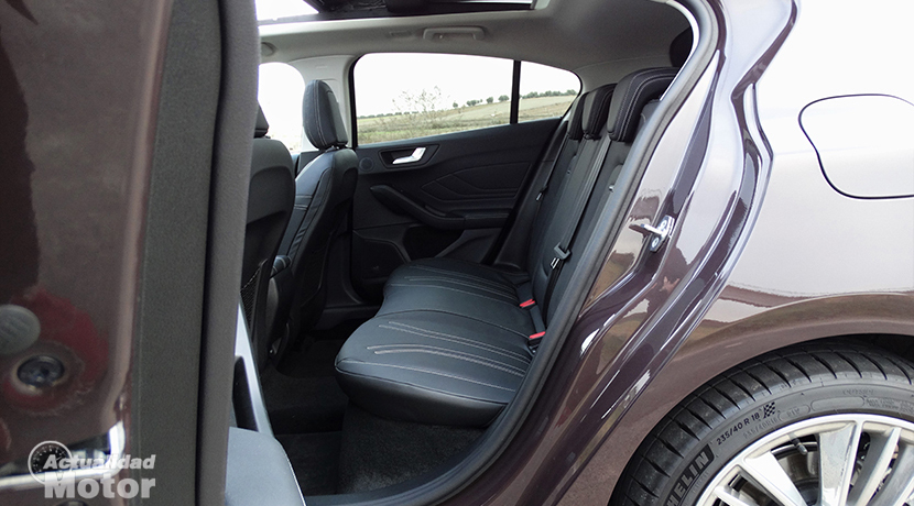 Rear seats Ford Focus 
